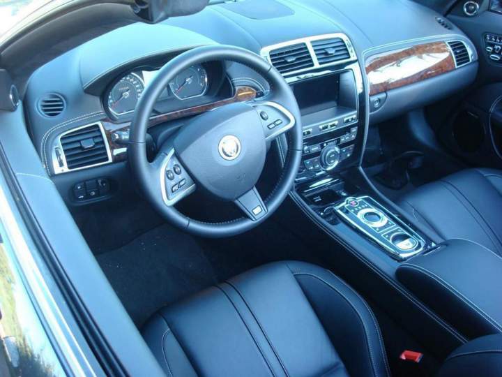 Location véhicule de luxe Porticcio