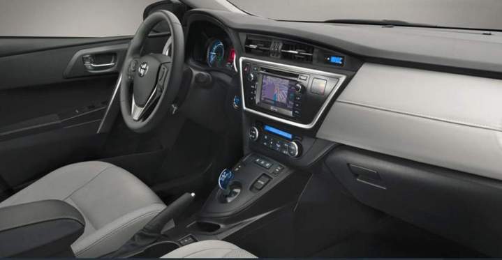 Location véhicules Toyota Porticcio