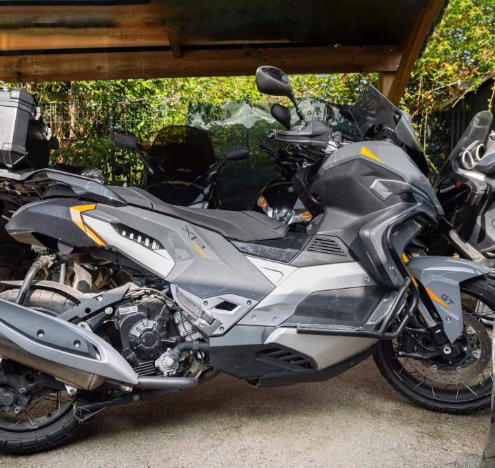 Balade avec un scooter à Porticcio